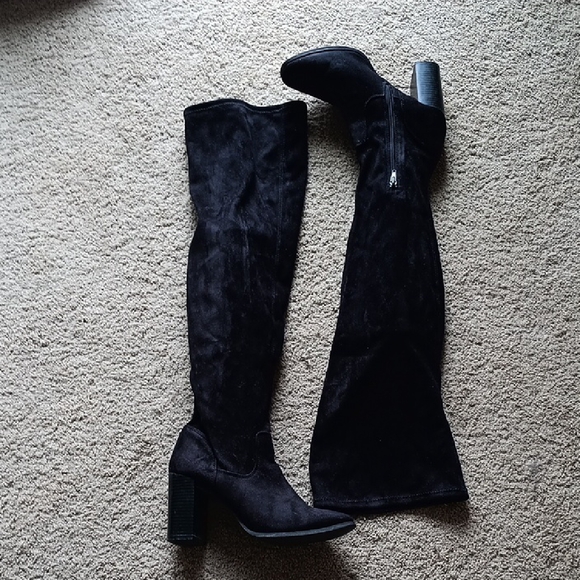 Revamped Shoes - Revamped by Sirens Black Over-the-Knee Boots ❤️